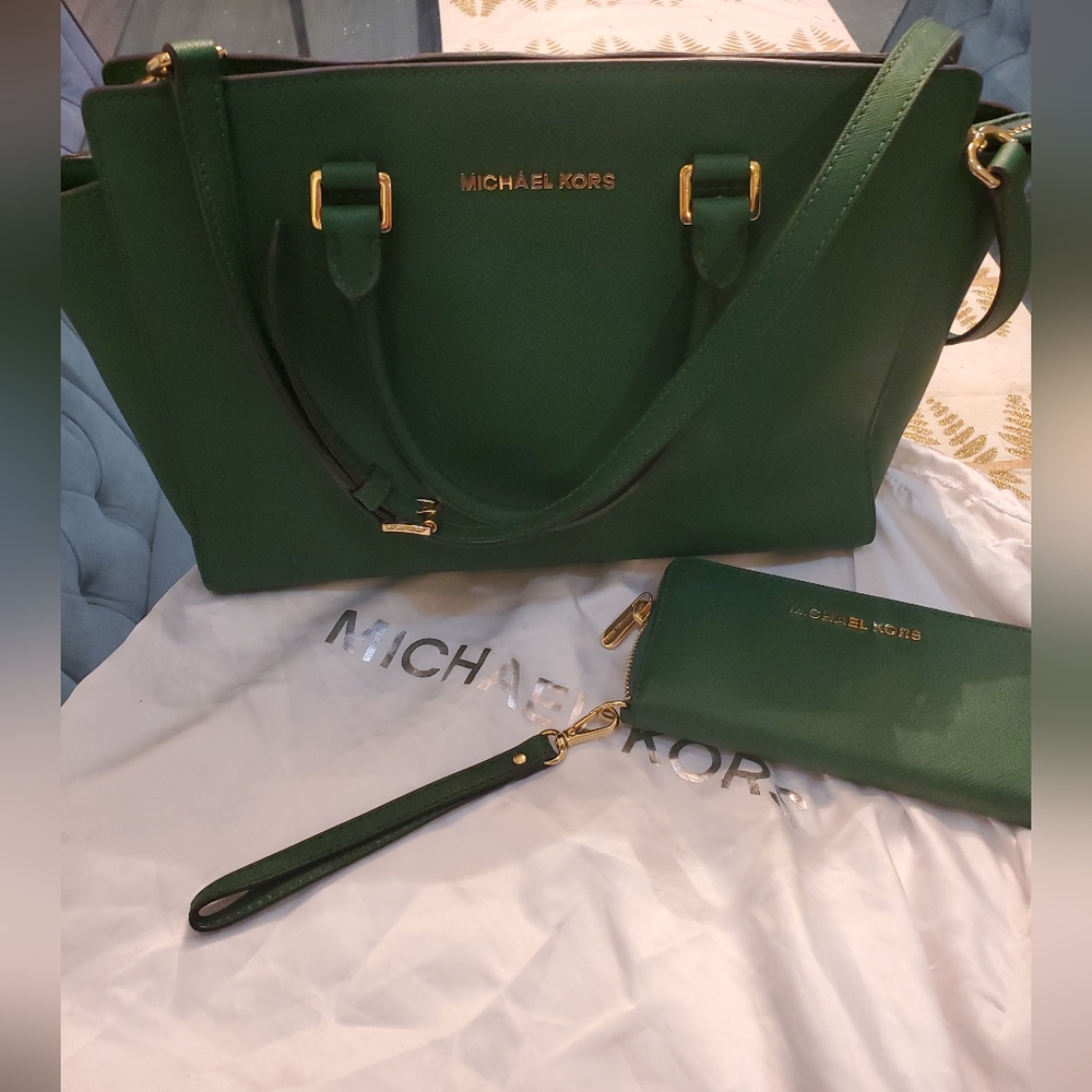 Michael Kors Selma Saffiano leather satchel large gooseberry green with wallet - Picture 3 of 8